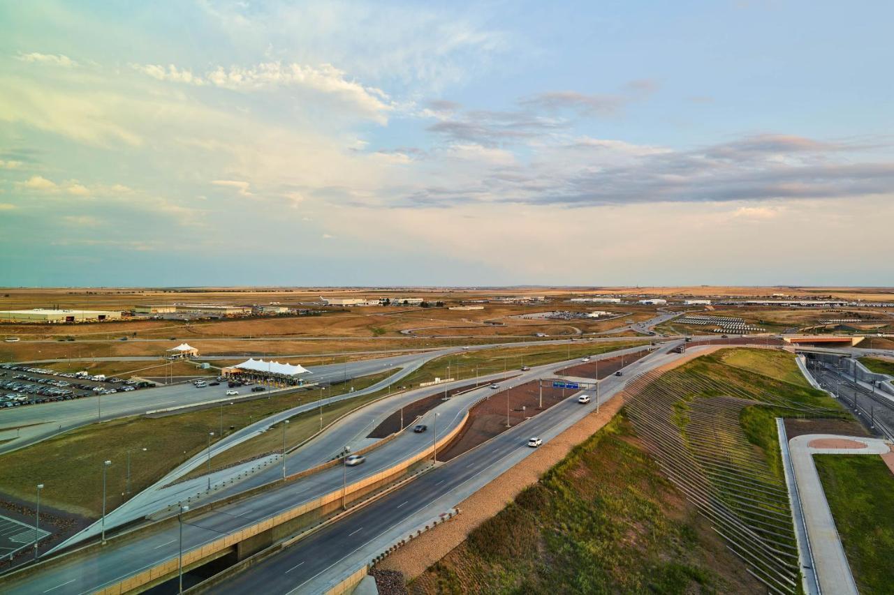The Westin Denver International Airport Екстер'єр фото